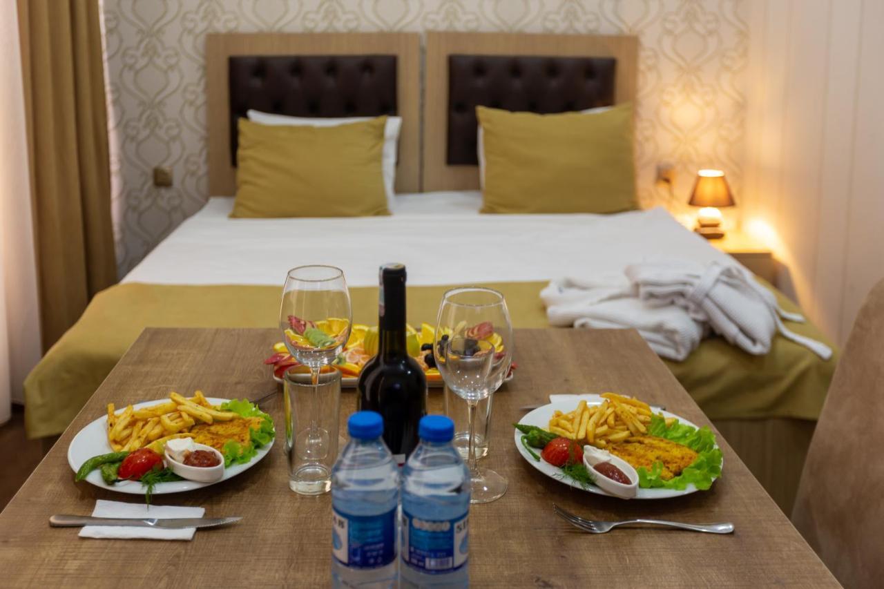 באקו Istanbul Gold Hotel מראה חיצוני תמונה