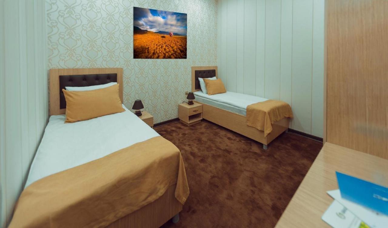 באקו Istanbul Gold Hotel מראה חיצוני תמונה
