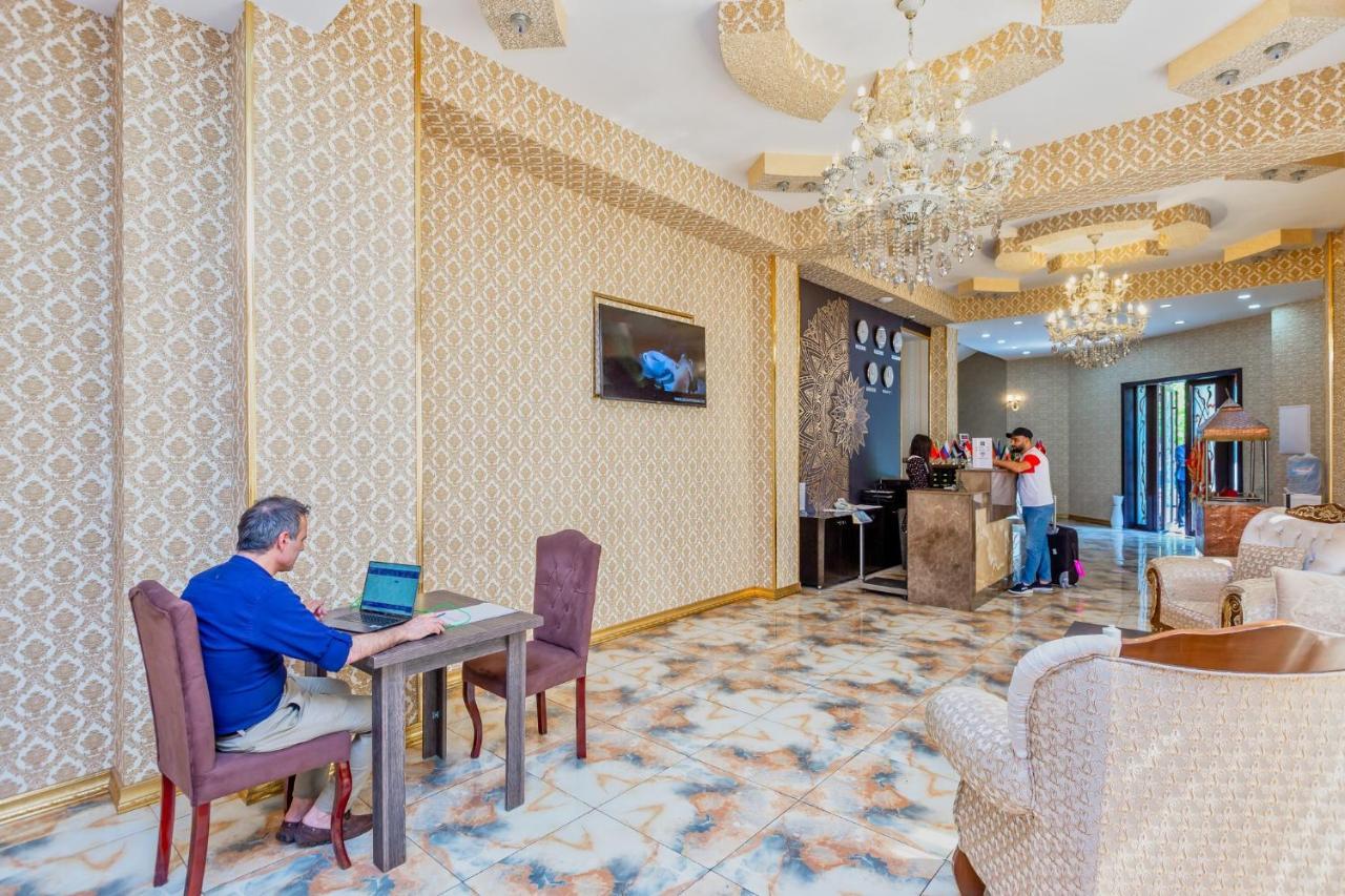 באקו Istanbul Gold Hotel מראה חיצוני תמונה